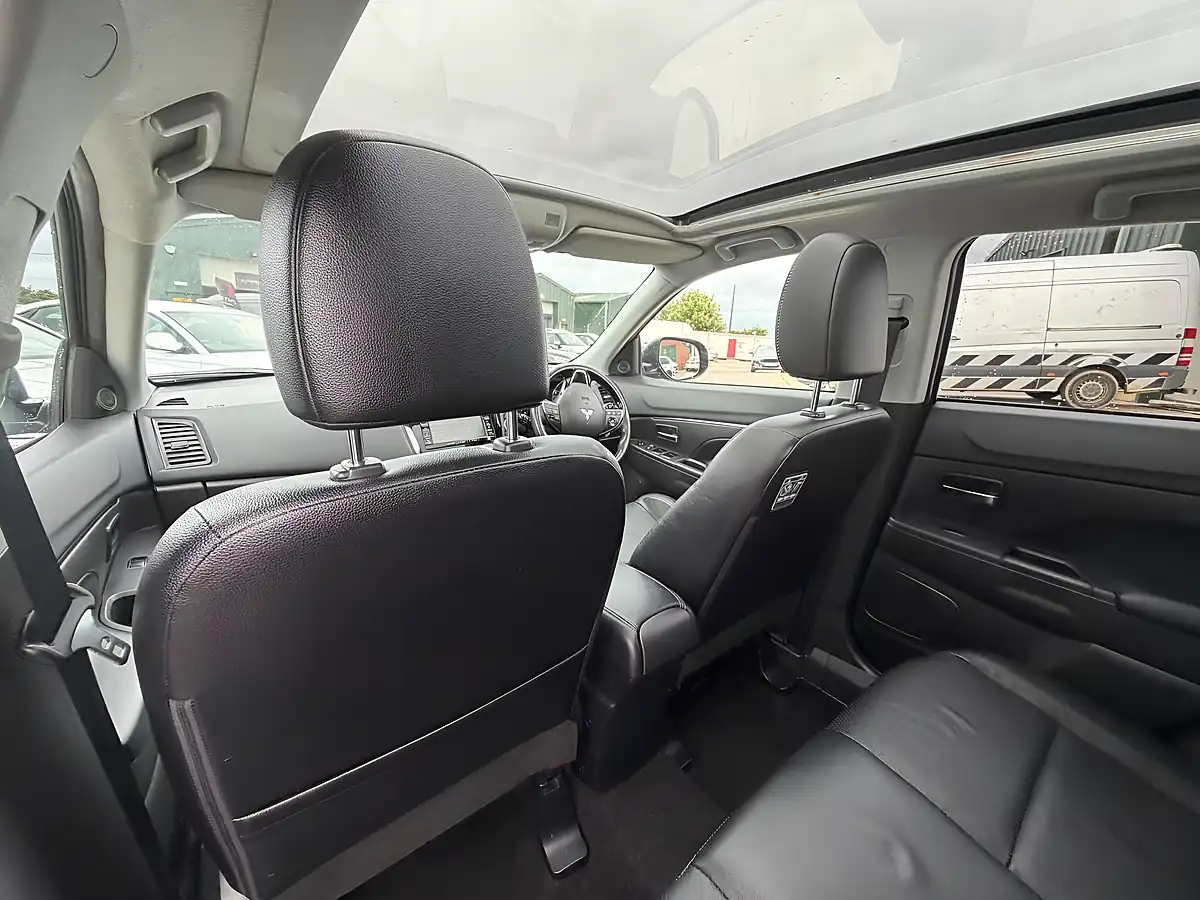 Used 2017 Mitsubishi Asx 4 Blue - Interior and Exterior details 19