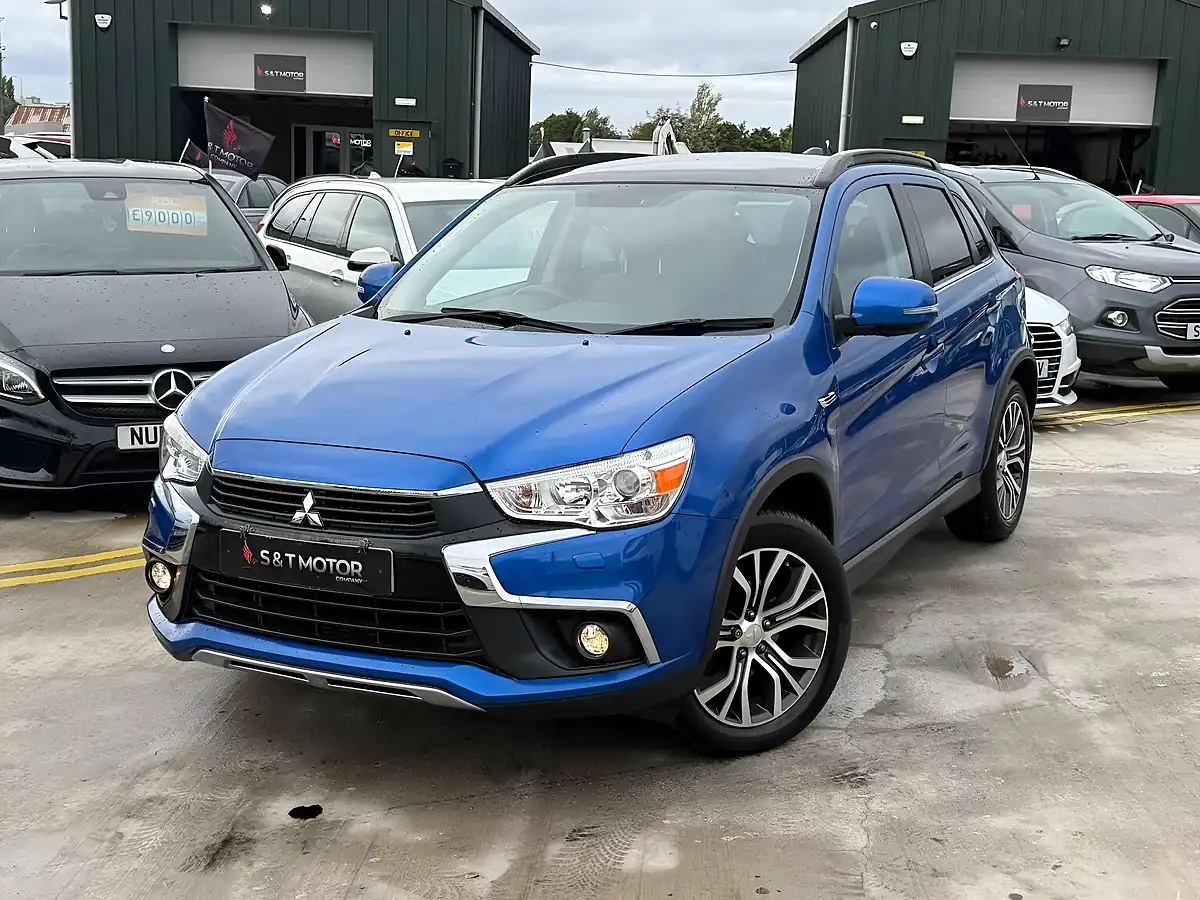 Used 2017 Mitsubishi Asx 4 Blue - Interior and Exterior details 4