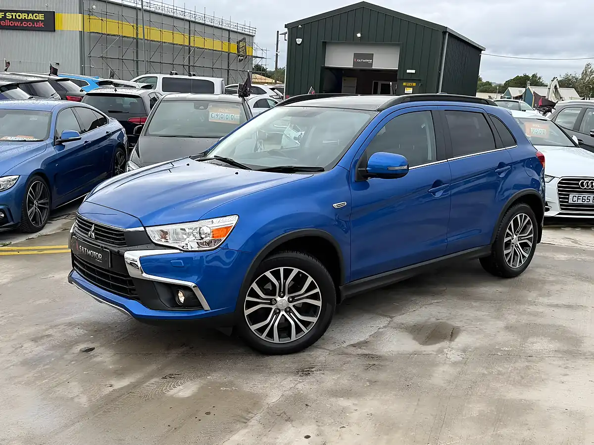 Used 2017 Mitsubishi Asx 4 Blue - Interior and Exterior details 6