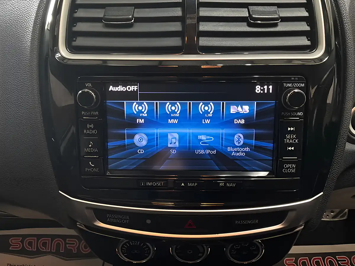 Used 2017 Mitsubishi Asx 4 Silver - Interior and Exterior details 15
