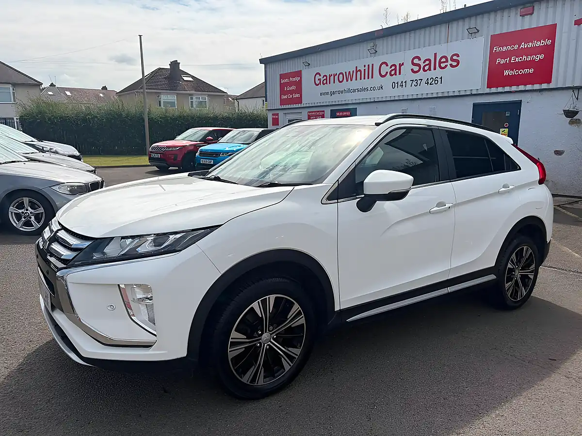 Used 2017 Mitsubishi Eclipse Cross T 3 White - Front View