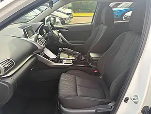 Used 2017 Mitsubishi Eclipse Cross T 3 White - Interior and Exterior details 10