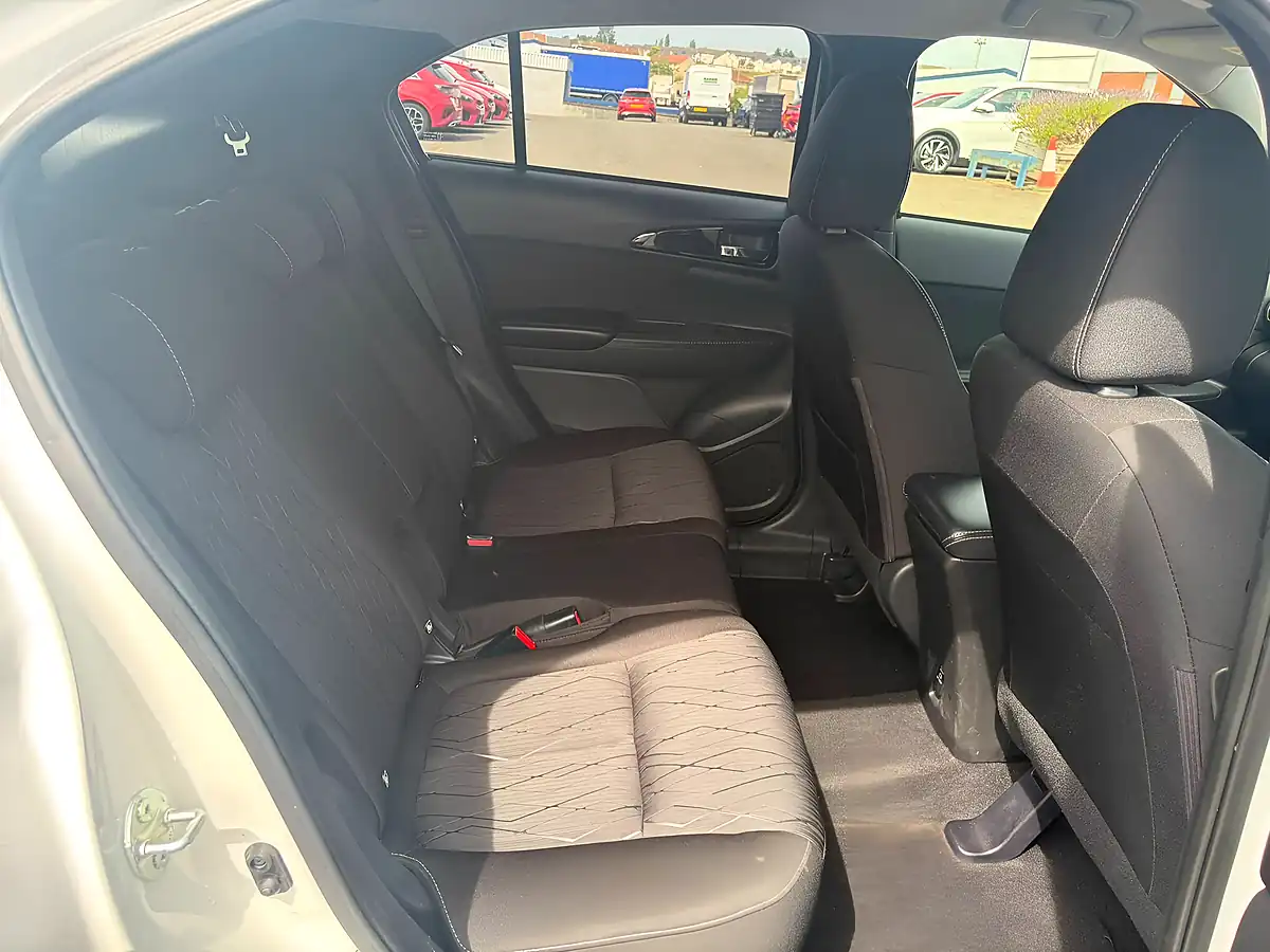 Used 2017 Mitsubishi Eclipse Cross T 3 White - Interior and Exterior details 12