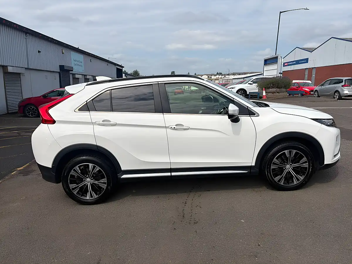 Used 2017 Mitsubishi Eclipse Cross T 3 White - Interior and Exterior details 6