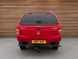 Used 2017 Mitsubishi L200 4Life Red - Interior and Exterior details 10