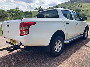 Used 2017 Mitsubishi L200 4Life White - Interior and Exterior details 10