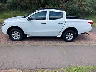 Used 2017 Mitsubishi L200 4Life White - Interior and Exterior details 6
