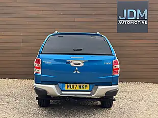 Used 2017 Mitsubishi L200 Barbarian Blue - Interior and Exterior details 4