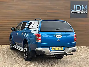 Used 2017 Mitsubishi L200 Barbarian Blue - Interior and Exterior details 7