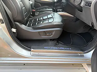 Used 2017 Mitsubishi L200 Barbarian Dcb Silver Metallic - Interior and Exterior details 16