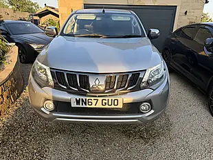 Used 2017 Mitsubishi L200 Barbarian Dcb Silver Metallic - Interior and Exterior details 2