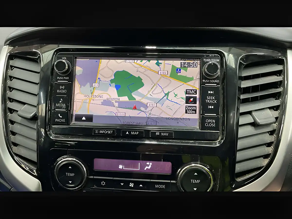 Used 2017 Mitsubishi L200 Barbarian Sterling Silver - Interior and Exterior details 13