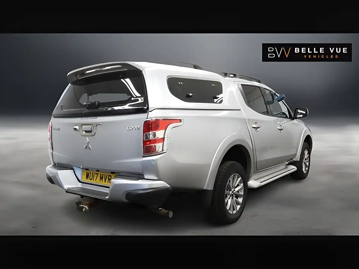 Used 2017 Mitsubishi L200 Barbarian Sterling Silver - Interior and Exterior details 5