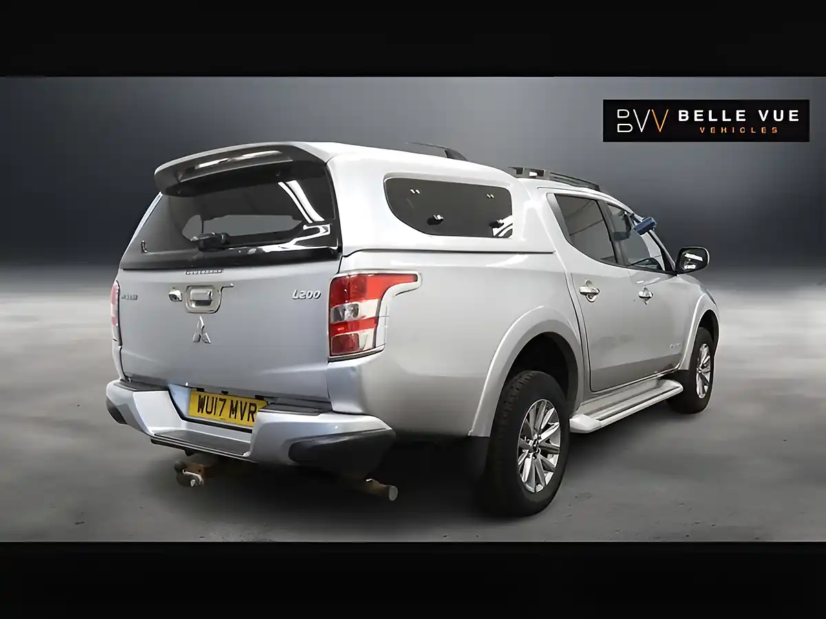 Used 2017 Mitsubishi L200 Barbarian Sterling Silver - Interior and Exterior details 5