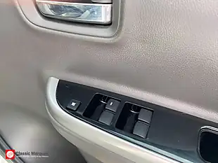 Used 2017 Mitsubishi L200 Barbarian White - Interior and Exterior details 12