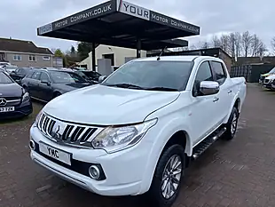 Used 2017 Mitsubishi L200 Dc Titan White - Interior and Exterior details 16