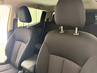 Used 2017 Mitsubishi L200 Titan Aztec Red - Interior and Exterior details 13
