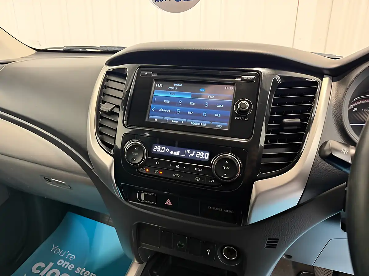 Used 2017 Mitsubishi L200 Titan Aztec Red - Interior and Exterior details 19