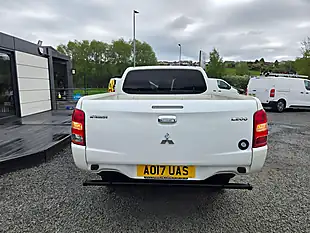 Used 2017 Mitsubishi L200 Titan White - Interior and Exterior details 13