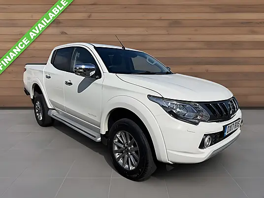 2017 Mitsubishi L200 Warrior 2.4 Di-D