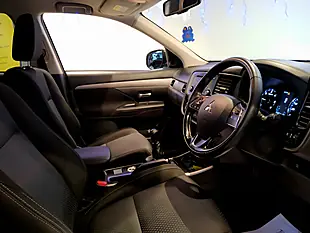 Used 2017 Mitsubishi Outlander 3 Blue - Interior and Exterior details 8