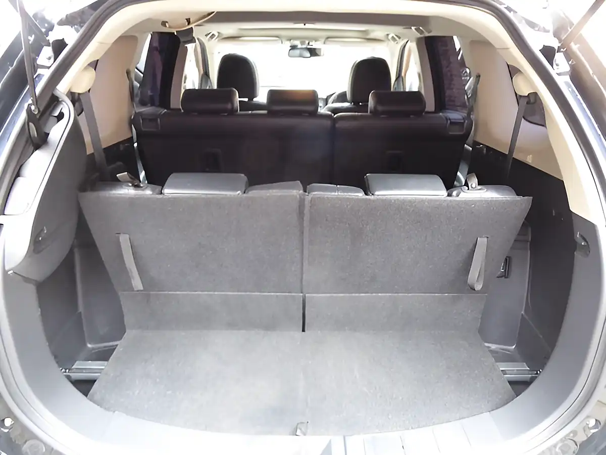 Used 2017 Mitsubishi Outlander 4 4WD Euro 6 5dr Black - Interior and Exterior details 18