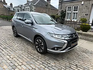 Used 2017 Mitsubishi Outlander 4WD Atlantic Grey - Interior and Exterior details 4