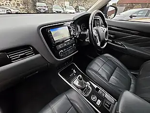 Used 2017 Mitsubishi Outlander Top Spec Pearlescent Black - Interior and Exterior details 11
