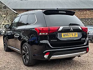 Used 2017 Mitsubishi Outlander Top Spec Pearlescent Black - Interior and Exterior details 15