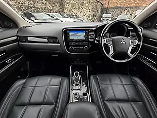 Used 2017 Mitsubishi Outlander Top Spec Pearlescent Black - Interior and Exterior details 7