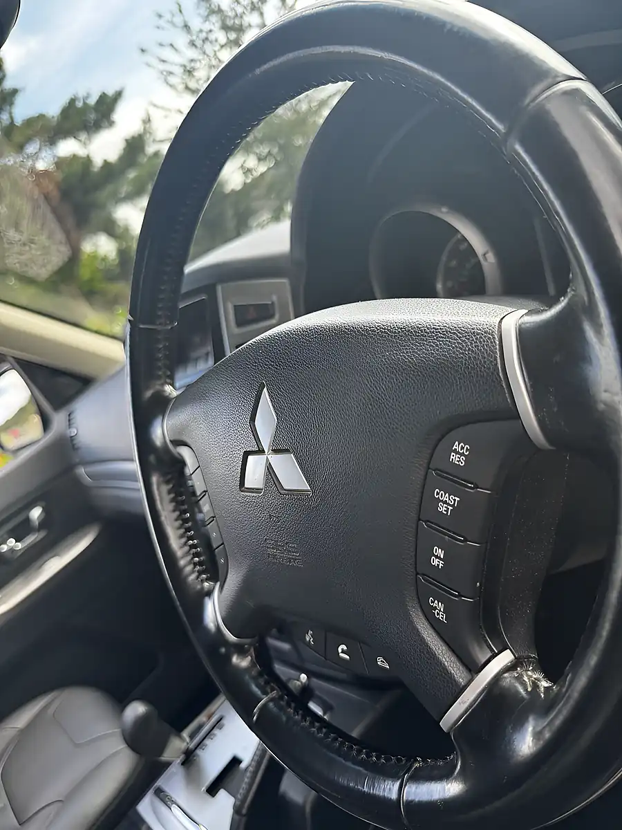 Used 2017 Mitsubishi Shogun Barbarian Black - Interior and Exterior details 15