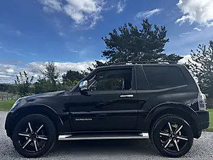 Used 2017 Mitsubishi Shogun Barbarian Black - Interior and Exterior details 18