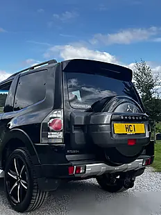 Used 2017 Mitsubishi Shogun Barbarian Black - Interior and Exterior details 5