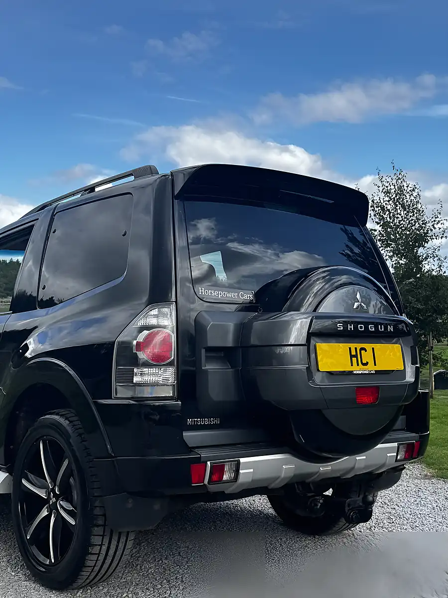 Used 2017 Mitsubishi Shogun Barbarian Black - Interior and Exterior details 5