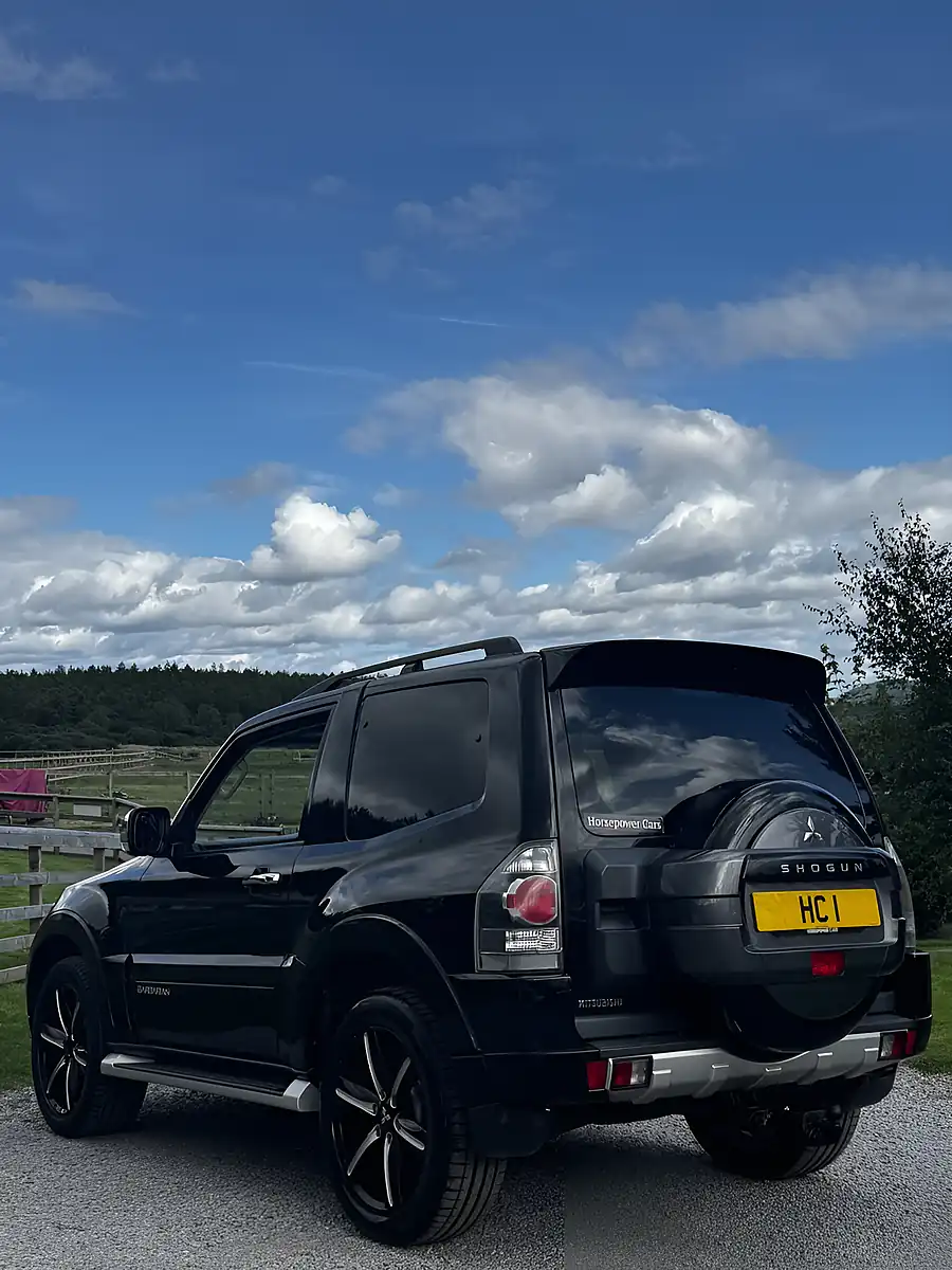 Used 2017 Mitsubishi Shogun Barbarian Black - Interior and Exterior details 6
