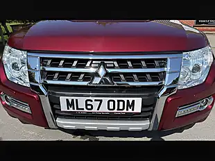Used 2017 Mitsubishi Shogun Barbarian Red - Interior and Exterior details 9