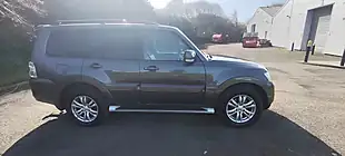 Used 2017 Mitsubishi Shogun SG3 Grey - Interior and Exterior details 6