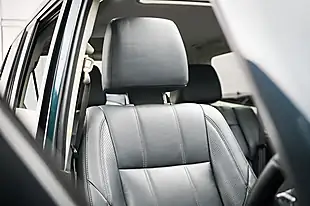 Used 2017 Mitsubishi Shogun SG5 Fairway Green - Interior and Exterior details 15