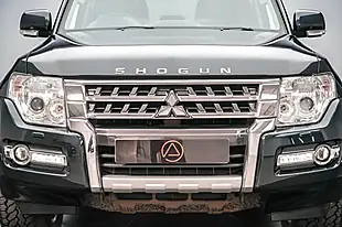 Used 2017 Mitsubishi Shogun SG5 Fairway Green - Interior and Exterior details 9