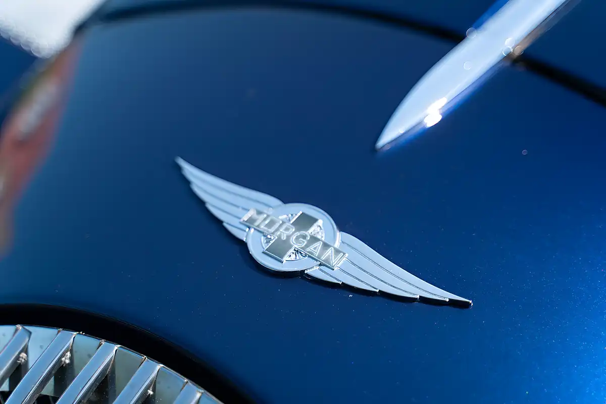 Used 2017 Morgan Aero Series 5 Blue - Interior and Exterior details 6