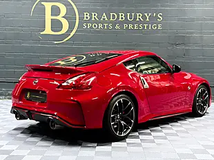 Used 2017 Nissan 370 Z Nismo Red - Interior and Exterior details 13