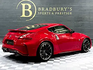 Used 2017 Nissan 370 Z Nismo Red - Interior and Exterior details 14