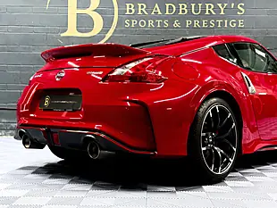 Used 2017 Nissan 370 Z Nismo Red - Interior and Exterior details 16