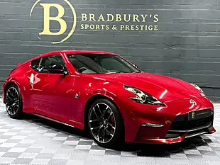 Used 2017 Nissan 370 Z Nismo Red - Interior and Exterior details 3