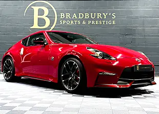 Used 2017 Nissan 370 Z Nismo Red - Interior and Exterior details 5
