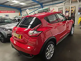 Used 2017 Nissan Juke Acenta Red - Interior and Exterior details 3