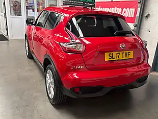 Used 2017 Nissan Juke Acenta Red - Interior and Exterior details 4