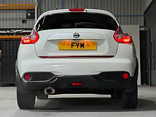 Used 2017 Nissan Juke Envy White - Interior and Exterior details 12