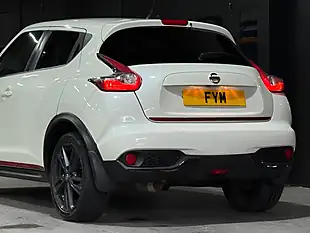 Used 2017 Nissan Juke Envy White - Interior and Exterior details 19