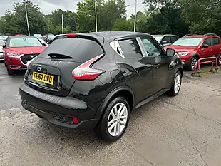 Used 2017 Nissan Juke N-Connecta Black - Interior and Exterior details 3
